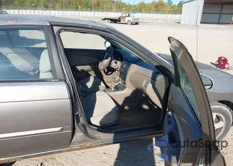 2004 Nissan Sentra 2.5S z USA, uszkodzony, nr VIN 3N1AB51A64L738125